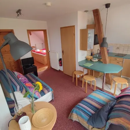Apartment In Hohenkirchen Mit Gemeinschaftlichem Pool, Garten Und Grill *